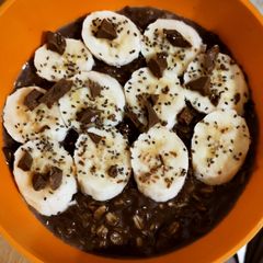 A picture of Chocolate Oatmeal.