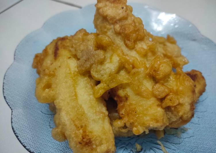 Pisang goreng krispi