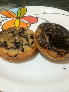 एग्गलेस चोको मिनी केक (Eggless Choco Mini Cake Recipe in Hindi) रेसिपी मुख्य फोटो