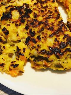 Una foto de Hamburguesas de coliflor y zanahoria