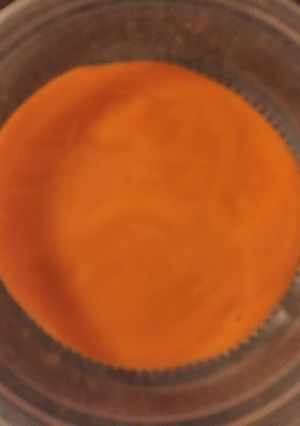A picture of Wing sauce.