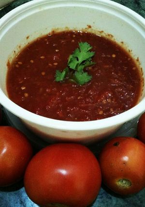 A picture of Tamatar ki chutney.