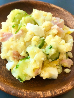A picture of Potato salad.