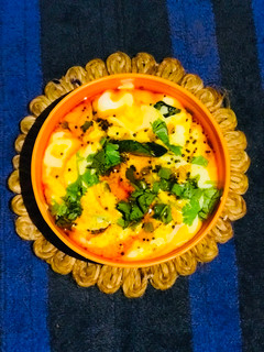 દહિં તીખારી(Dahi Tikhari Recipe in Gujarati) રેસીપી મુખ્ય ફોટો