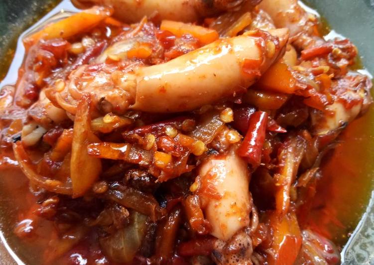 Sambal cumi wortel