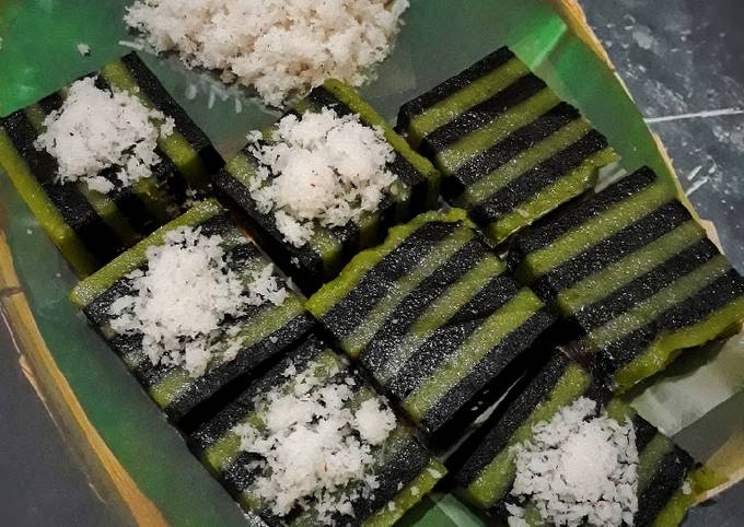 Resep Lapis Jongkong khas Surabaya oleh Tyas Yodha - Cookpad