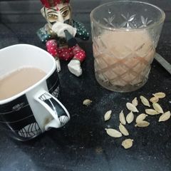 A picture of Cardamom Ginger Tea.