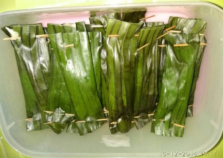 Cara membuat Otak - otak ikan tuna yang nikmat Untuk Jualan