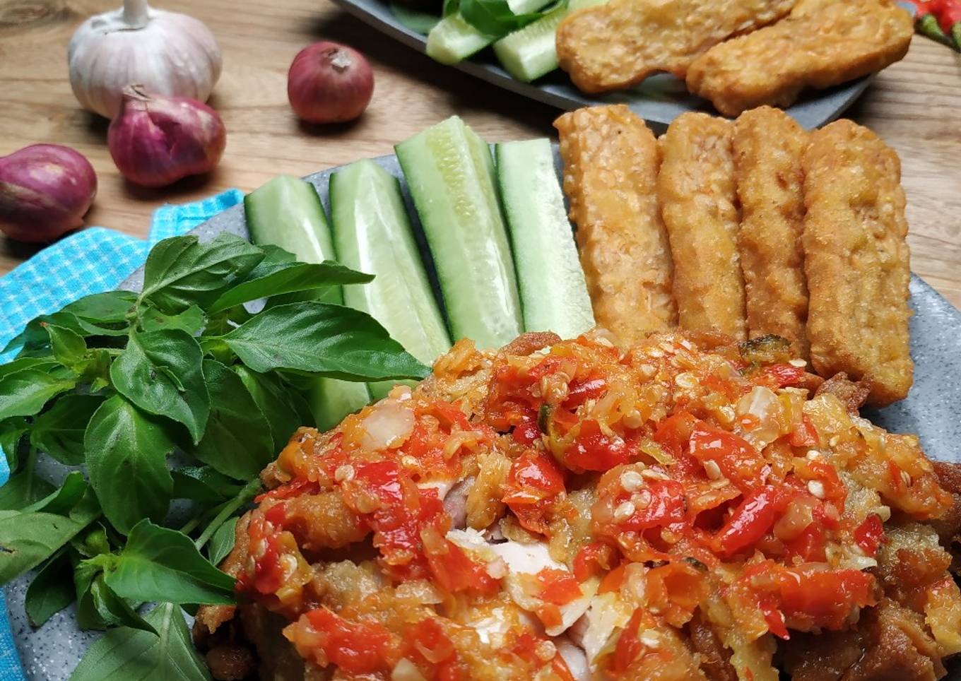 Ayam geprek
