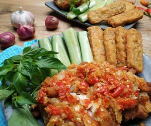 Resep Terbaik Ayam geprek Enak Sederhana