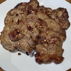 A picture of Lemon Grass Pork Chops.