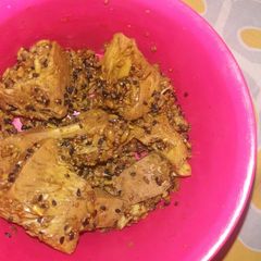 A picture of Jackfruit pickle.