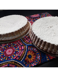 Una foto de Tartas de ricota simple y con dulce de leche