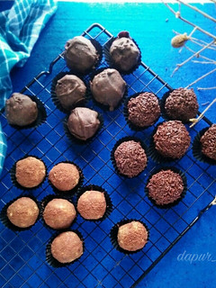 Foto resep TRIPLE CHOCO BALLS / Bola-bola Biskuit Coklat (#pr_olahancoklat)
