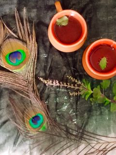 मसाला बेसिल चाय (Masala Basil chai recipe in hindi) रेसिपी मुख्य फोटो