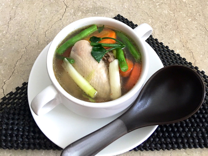 Resep: Sup ayam praktis dengan bumbu indomie Enak Dan Mudah