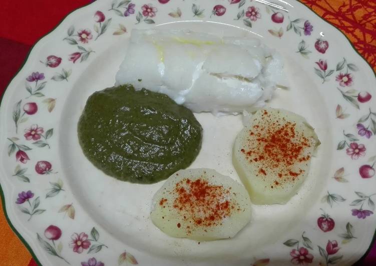 Bacalao al vapor con crema de espinacas y patata. Thermomix