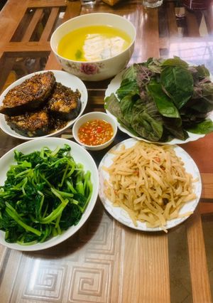 Hình của món Nem bì lợn.