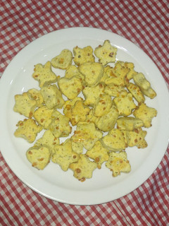 Una foto de Escones de mostaza y queso, riquísimos!