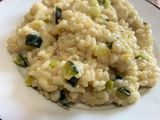 Risoto de queijo com abobrinha