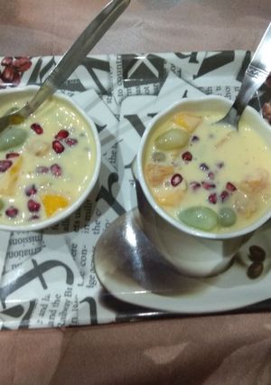A picture of Fruit custard.