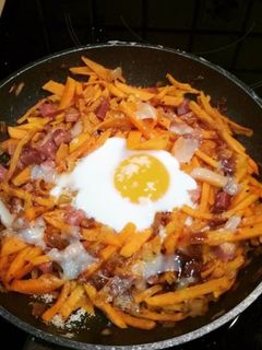 Una foto de Batata con huevo