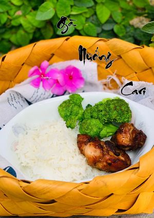 Hình của món Gà nướng cari.