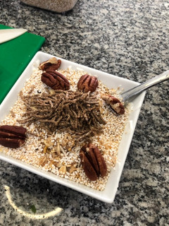 Una foto de Yogurth Griego c/Cereales y Papaya