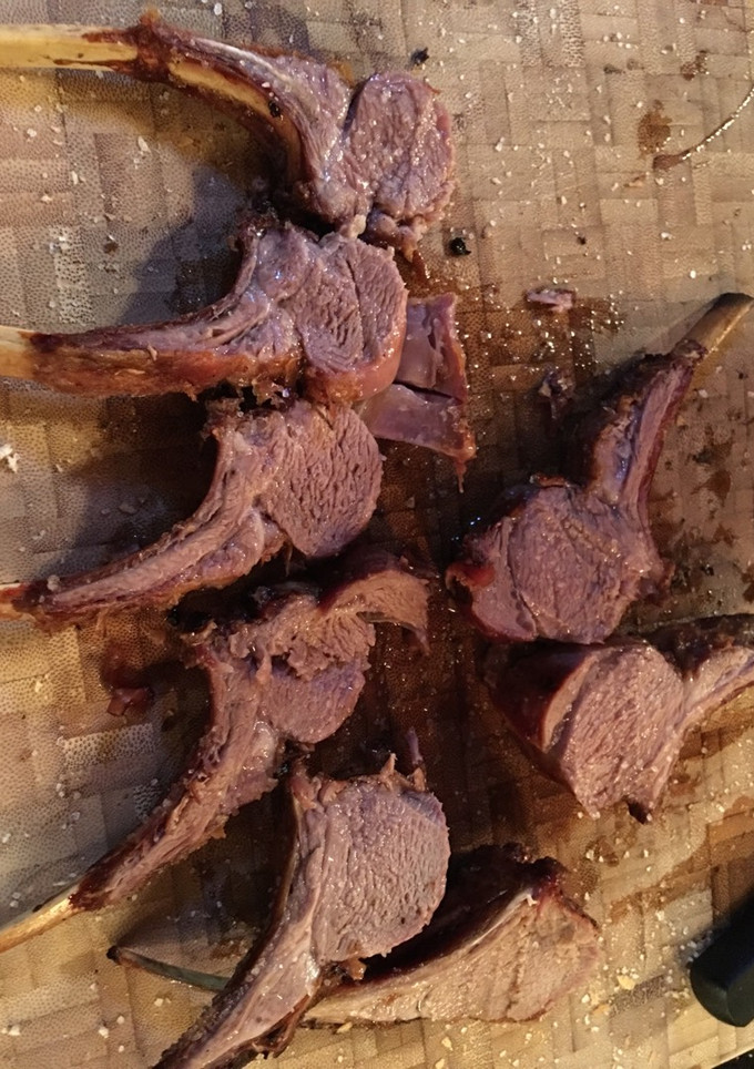 Una foto de Cordero asado