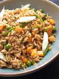Arroz salteado con vegetales