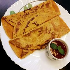 A picture of Besan cheela.