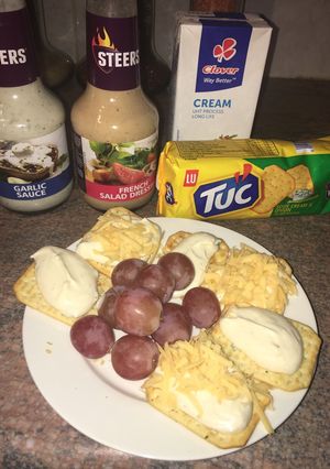 A picture of Snack time.