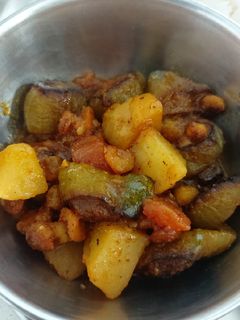 আলু পটল চিংড়ি (Aloo Potol chingri recipe in Bengali) রেসিপির প্রধান ছবি