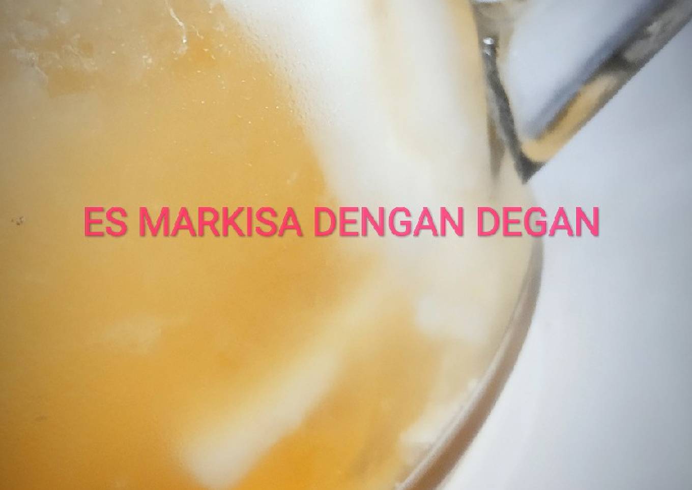 Es markisa dengan degan (kelapa muda)