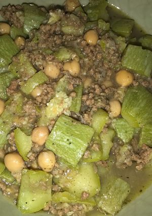 صورة لوصفة يخنة الكوسا باللحم المفروم