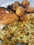 Pollo con papas con salsa BBQ