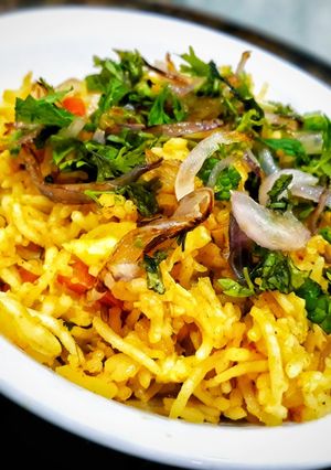 A picture of Onion Rice.