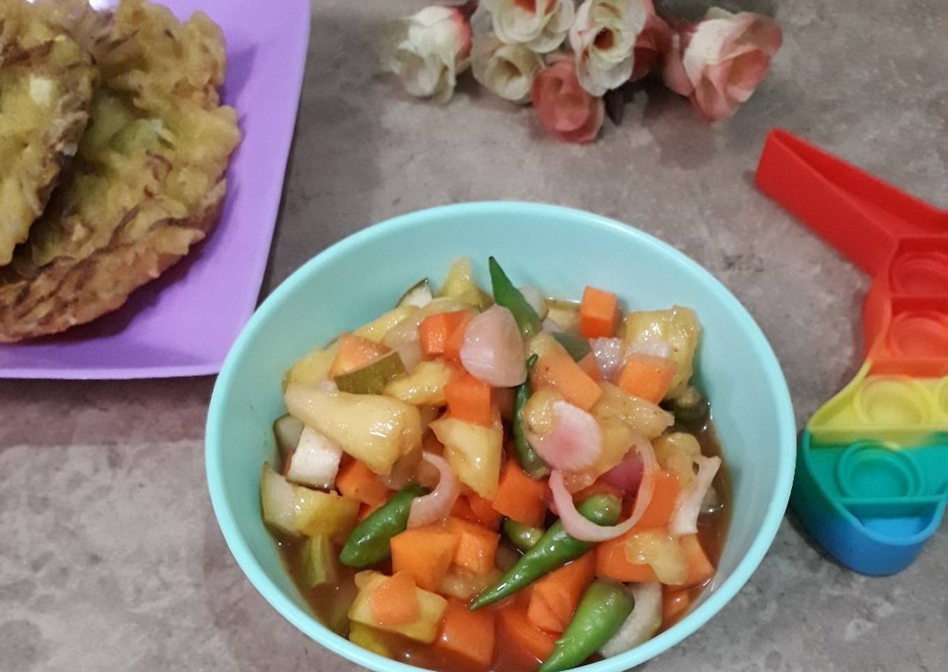 Zalatah(acar nasi kebuli/acar nanas nasi kebuli)