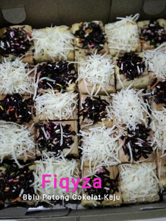 Foto resep Bolu Potong Cokelat Keju