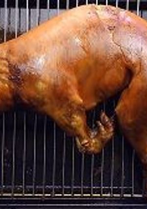 Una foto de Cochinillo Asado al Horno (a estilo de mi madre)