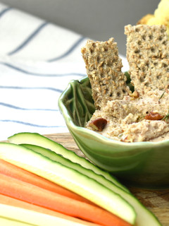 Una foto de Dip de coliflor y nueces pecanas