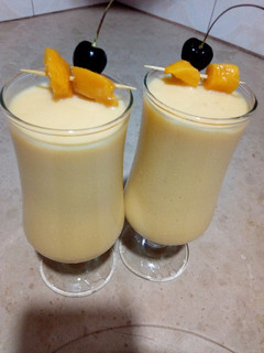 A picture of Mango shake.