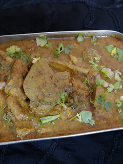 A picture of Rogan Josh.