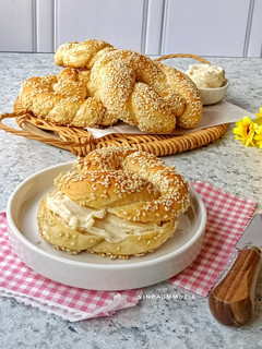 Foto resep Simit Bread (Turkish Bagel) Roti Khas Turki