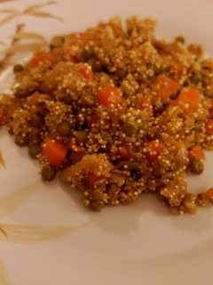 Una foto de Guiso de quinoa con zanahorias