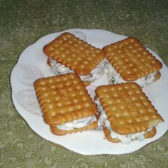 Biscuit sandwich A picture of Biscuit sandwich.