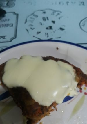 Una foto de Tortilla con lo que quedo del ASADO!!!!