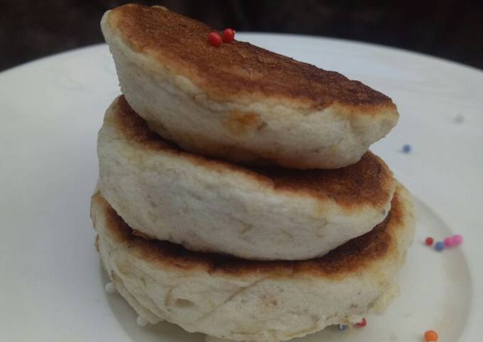 Inspirasi  🍌 Extra Fluffy Banana Pancake Putih Telur yang Bisa Manjain Lidah Sempurna