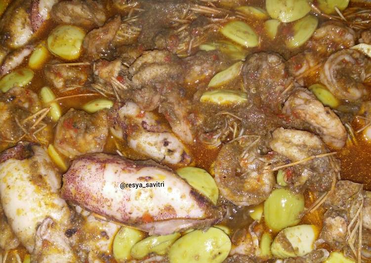 Cara Membuat 68. Tumis Cumi Udang Pete Anti Gagal