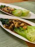 Bok choy with oyster sauce and mushrooms